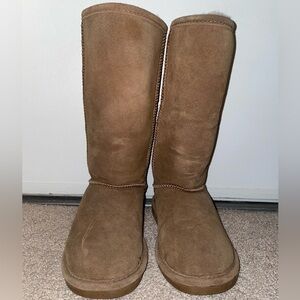 Bearpaw Emma Tall Classic Suede Slip on Boots in Hickory Sz 6 M